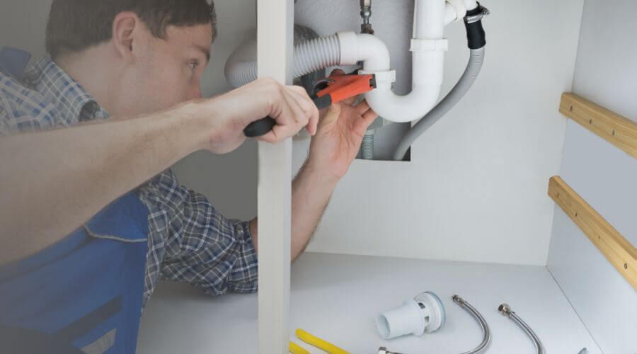 Professional water heater repair in Weyerhaeuser, WI